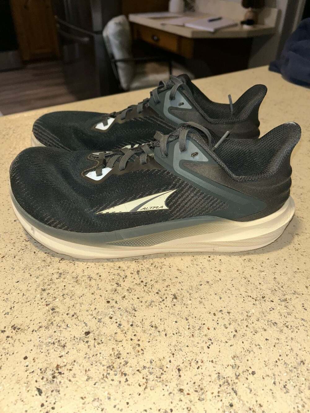 Altra Torin 8 Women's Running Shoes Black Size 9